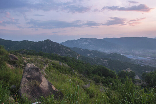 大山暮色