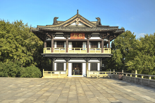 禅寺鼓楼建筑