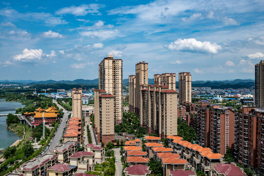 湖南洞口绿景小区和无量禅寺