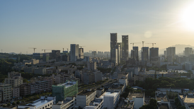 晨曦深圳龙岗宝龙建筑南同大道