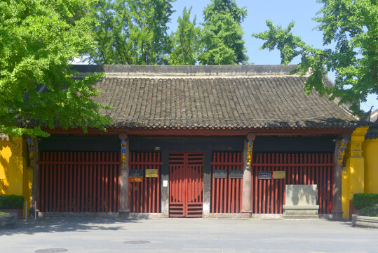 成都文殊院山門三門