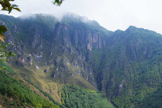 群峰林立