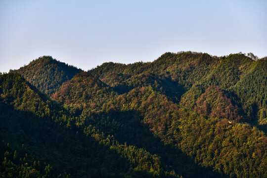 深山丘壑