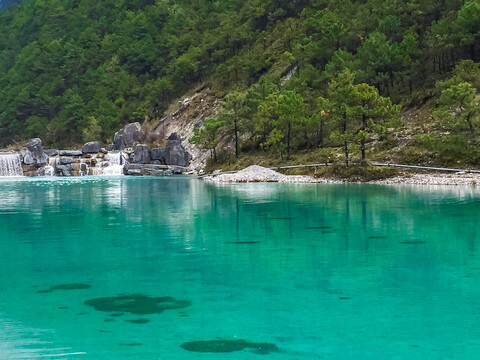 蓝月谷玉液湖