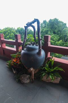 雕塑大茶壶