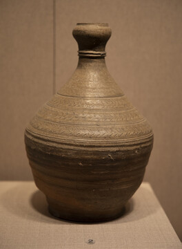 东汉釉陶壶