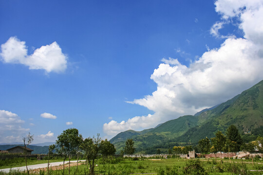 螺髻山