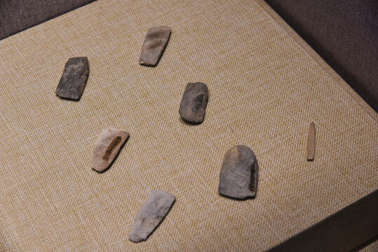 新石器时代晚期石器