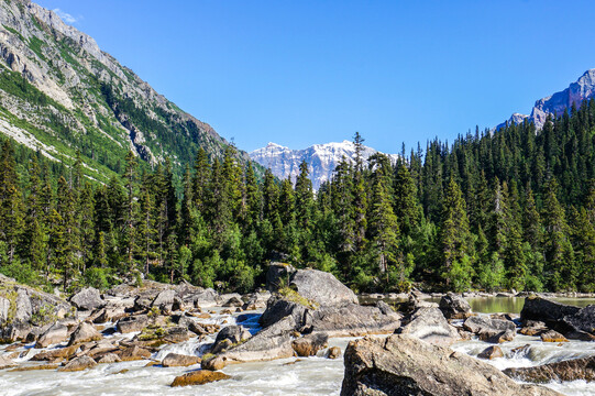 安久拉山