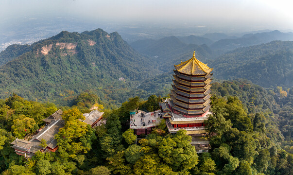 青城山地标古建筑