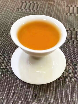 一杯茶水