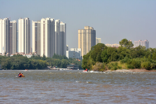 黄河漂流