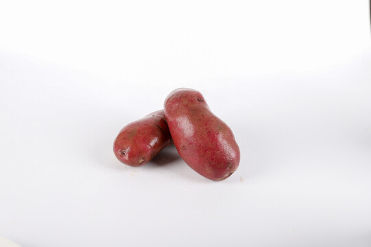 红皮红心土豆