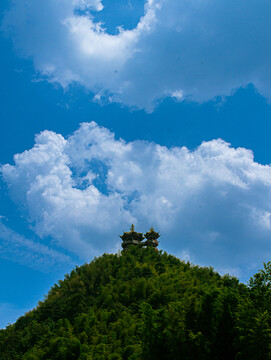 青山古塔