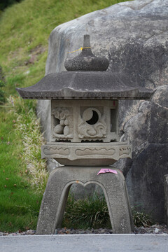 日式庭院石灯笼