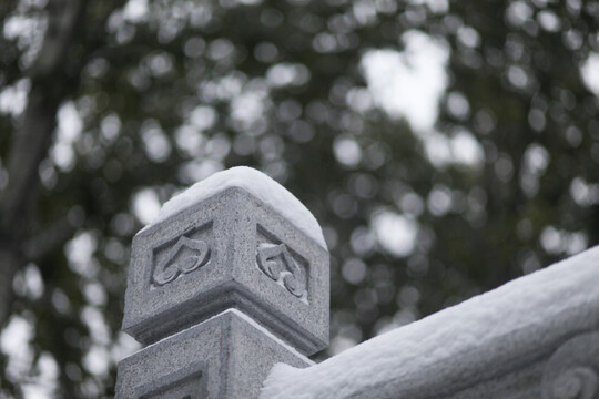 北京大学冬天雪景图