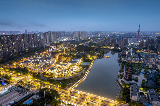 航拍江苏泰兴城市夜景