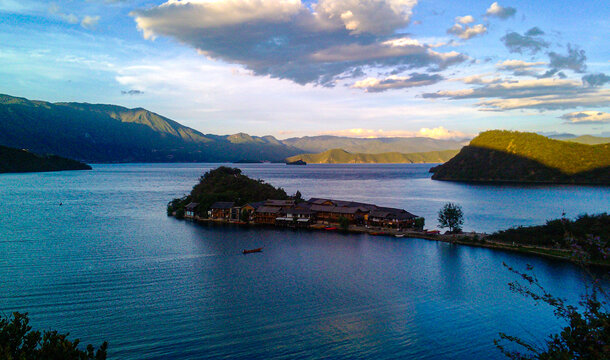 泸沽湖里格半岛