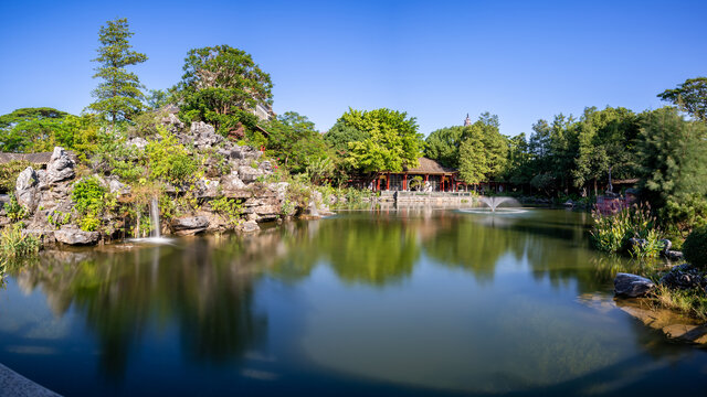 顺峰山公园粤剧大观园全景图