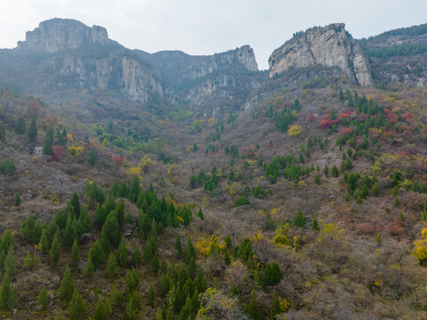 航拍济南三媳妇山