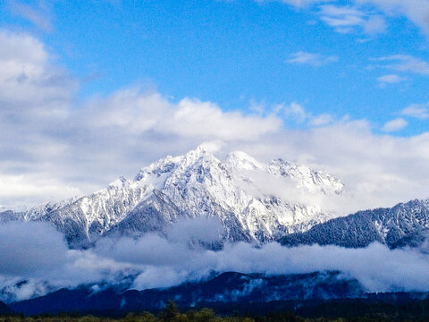 安久拉山