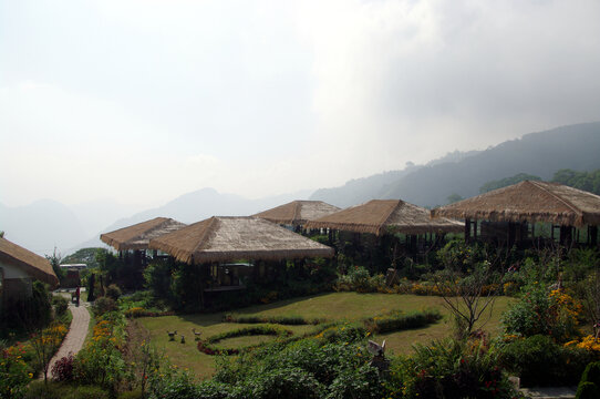 阿里山邹族文化村