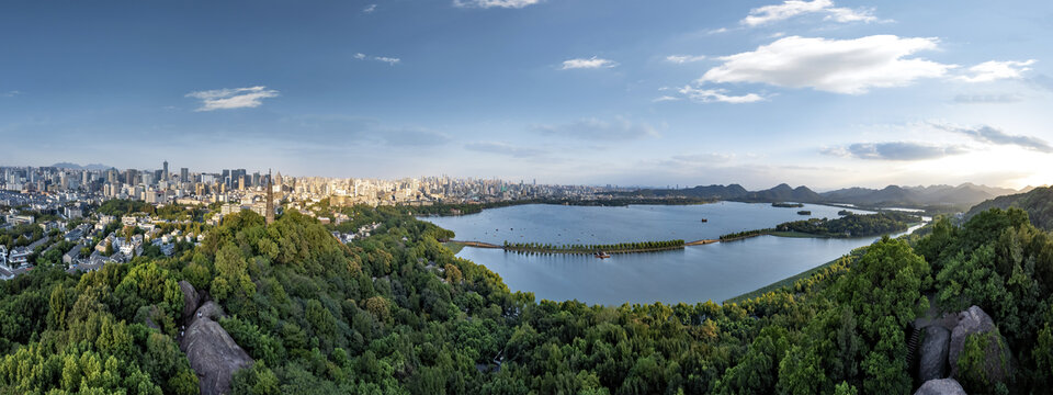 航拍杭州城市天际线全景