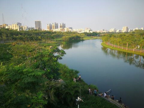 美舍河凤翔湿地公园