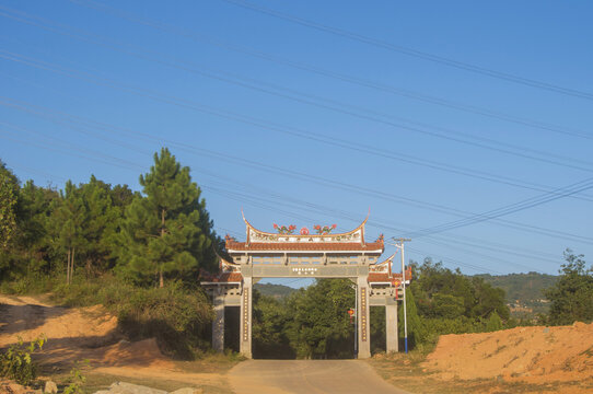 南安观山村村口风景