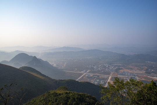 登高望远远山风景自然风光