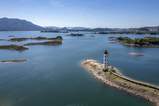 航拍杭州千岛湖湖泊水景