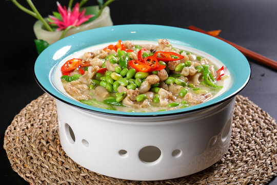 毛豆米燒鴨拐