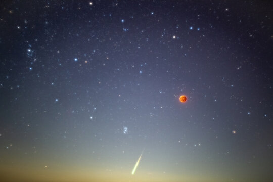 月全食的星空