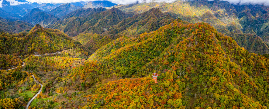 重庆城口大巴山深处秋意浓