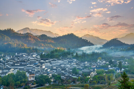 皖南山村新貌