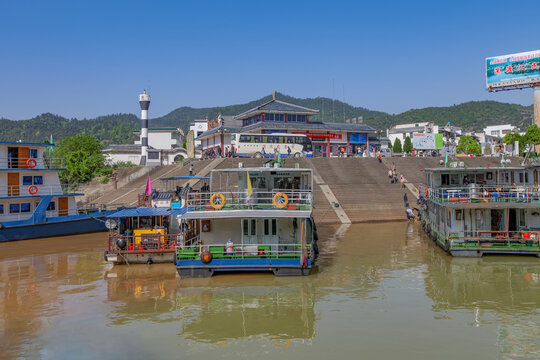 新安江山水画廊深渡港码头