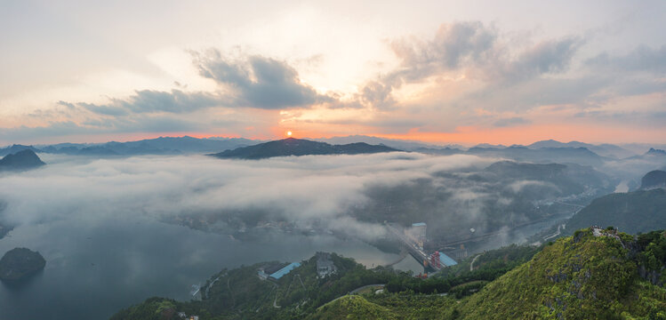 红水河大化岩滩晨