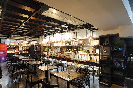书吧咖啡店