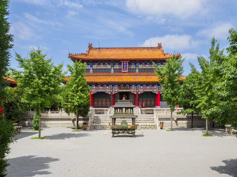 沧州东光铁佛寺