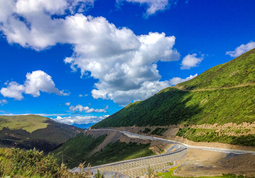 卡子拉山