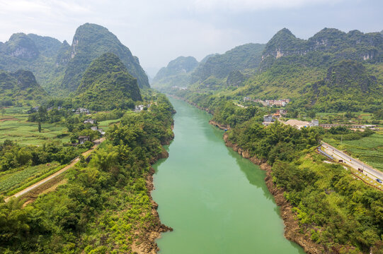 红水河马山合山景观