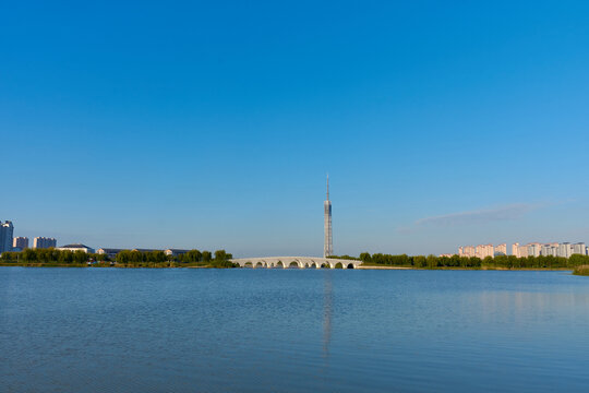 夏日城市休闲广场