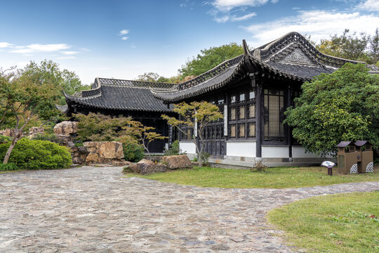 中式传统建筑街景