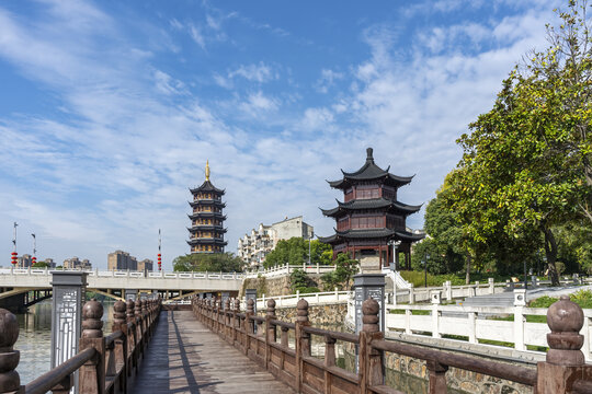 航拍江苏泰州南山律寺