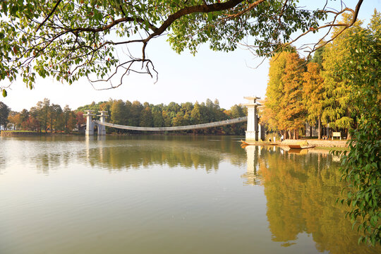 武汉东湖落雁景区