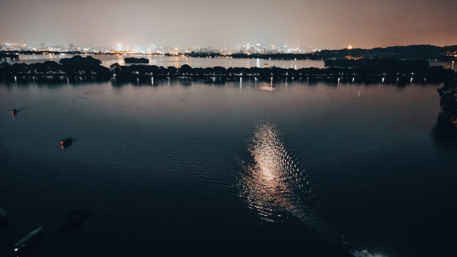 航拍杨公堤夜景