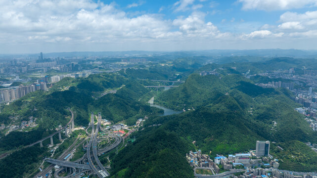 贵阳黔灵山全景