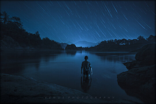 狮子流星雨