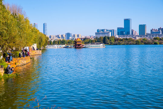 昆明滇池风景