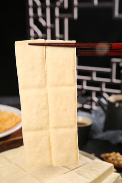 深底上的包漿豆腐